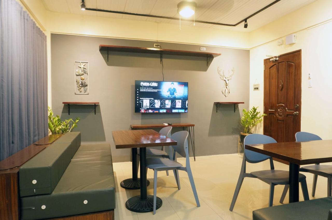 Mint Homes In Cev Mansion Манила Экстерьер фото
